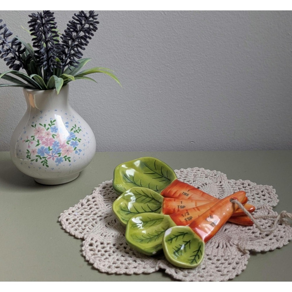 Pier 1 Carrot Ceramic Measuring Spoons Set of 4 Farmhouse Kitchen